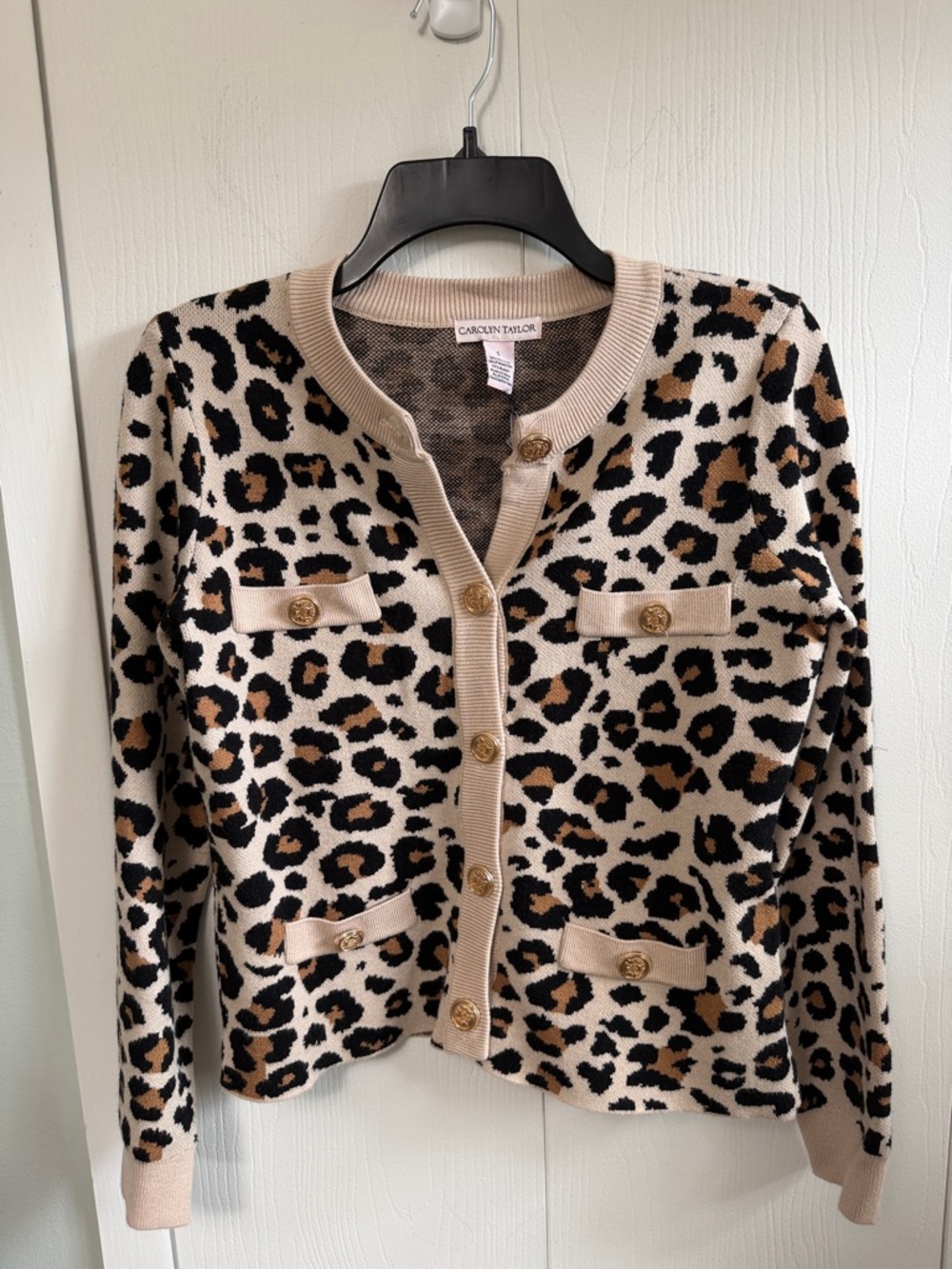 Carolyn Taylor Beige & Black Leopard Knit Cardigan